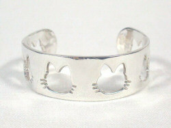 ���N���b�N����Ɗg�債�܂�