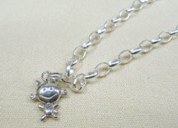 ���N���b�N����Ɗg�債�܂�