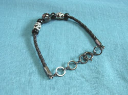 ���N���b�N����Ɗg�債�܂�