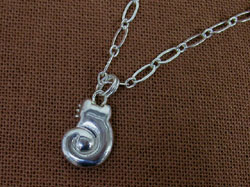 ���N���b�N����Ɗg�債�܂�