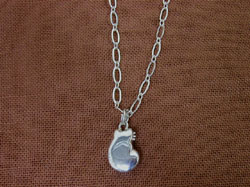 ���N���b�N����Ɗg�債�܂�