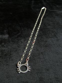 ���N���b�N����Ɗg�債�܂�