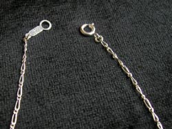 ���N���b�N����Ɗg�債�܂�