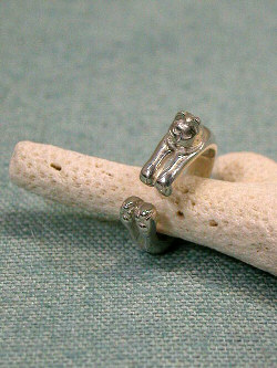 ���N���b�N����Ɗg�債�܂�