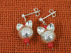 ���N���b�N����Ɗg�債�܂�