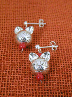 ���N���b�N����Ɗg�債�܂�