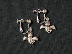 ���N���b�N����Ɗg�債�܂�