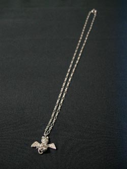 ���N���b�N����Ɗg�債�܂�