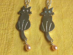 ���N���b�N����Ɗg�債�܂�